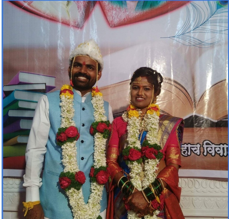 Why Did This Maharashtra Couple Ask Such A Gift On Their Wedding Day?